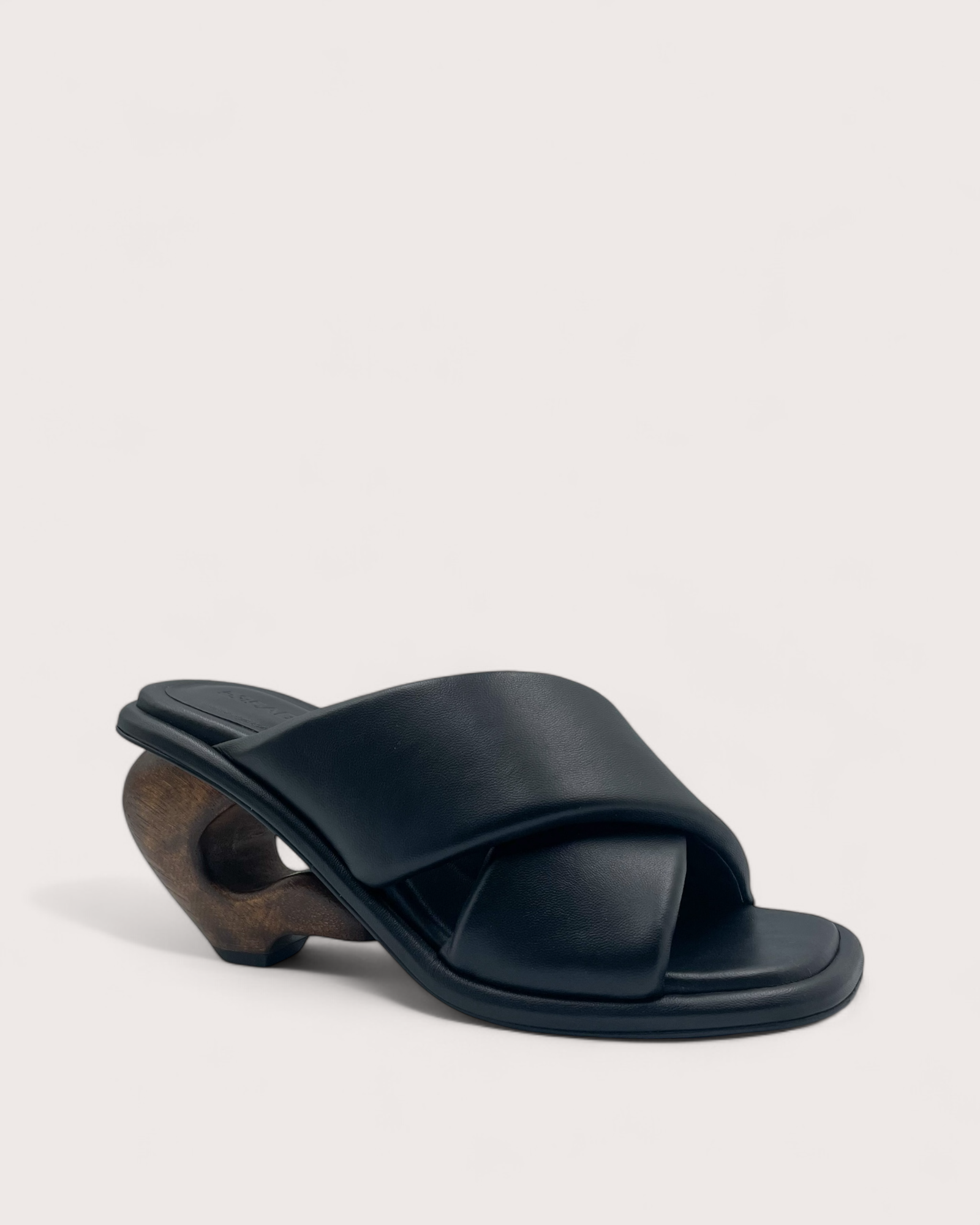 535A Bond Marlowe Leather and Wood Sandals Shoes in Black Three Quarter View